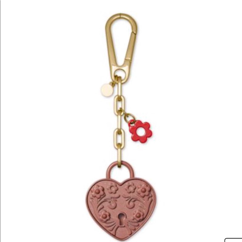 Michael Kors Lock Charm in Pink